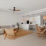 Vivi Homes - Valley - Sea Views - Pool - Terrace アパート