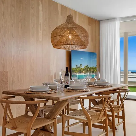 Vivi Homes - Valley - Sea Views - Pool - Terrace פואנגירולה