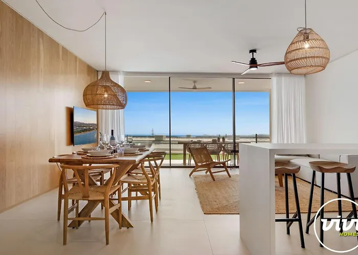 Vivi Homes - Valley - Sea Views - Pool - Terrace Apartment