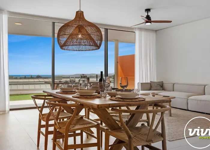 Vivi Homes - Valley - Sea Views - Pool - Terrace Apartment Fuengirola