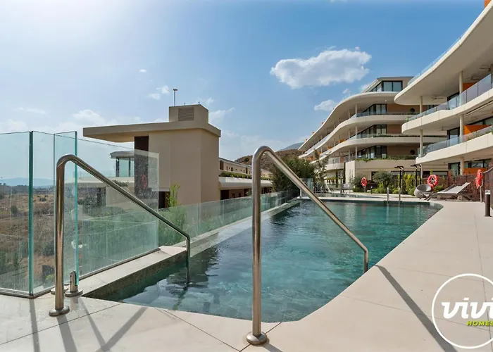 Vivi Homes - Valley - Sea Views - Pool - Terrace Apartment Fuengirola